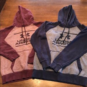 Men’s small Underarmour sweatshirts
